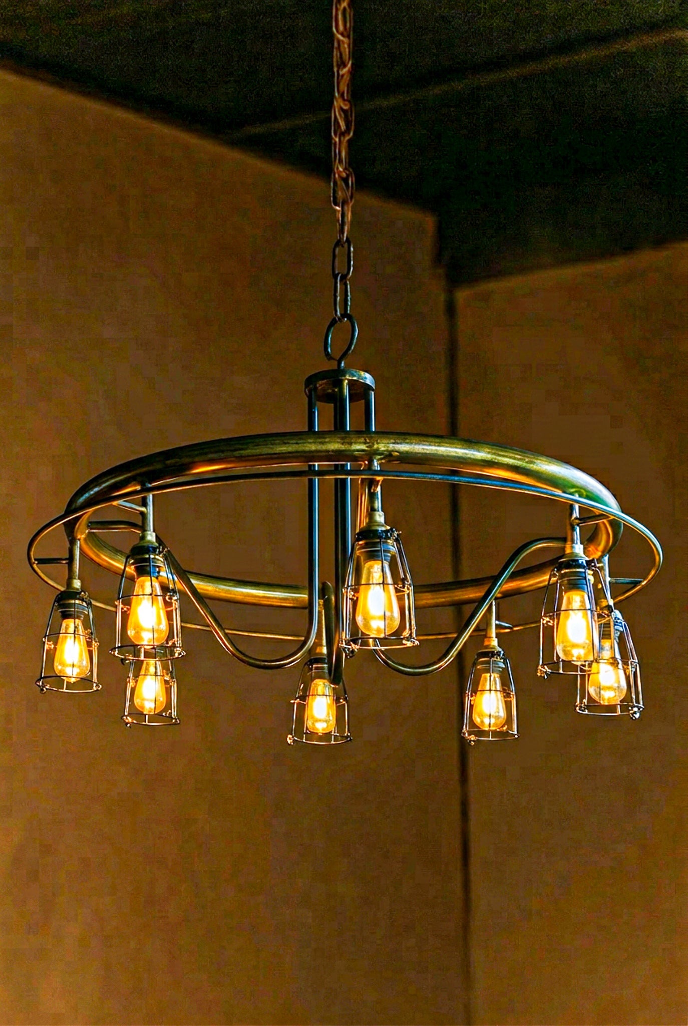 HANGING LAMPS