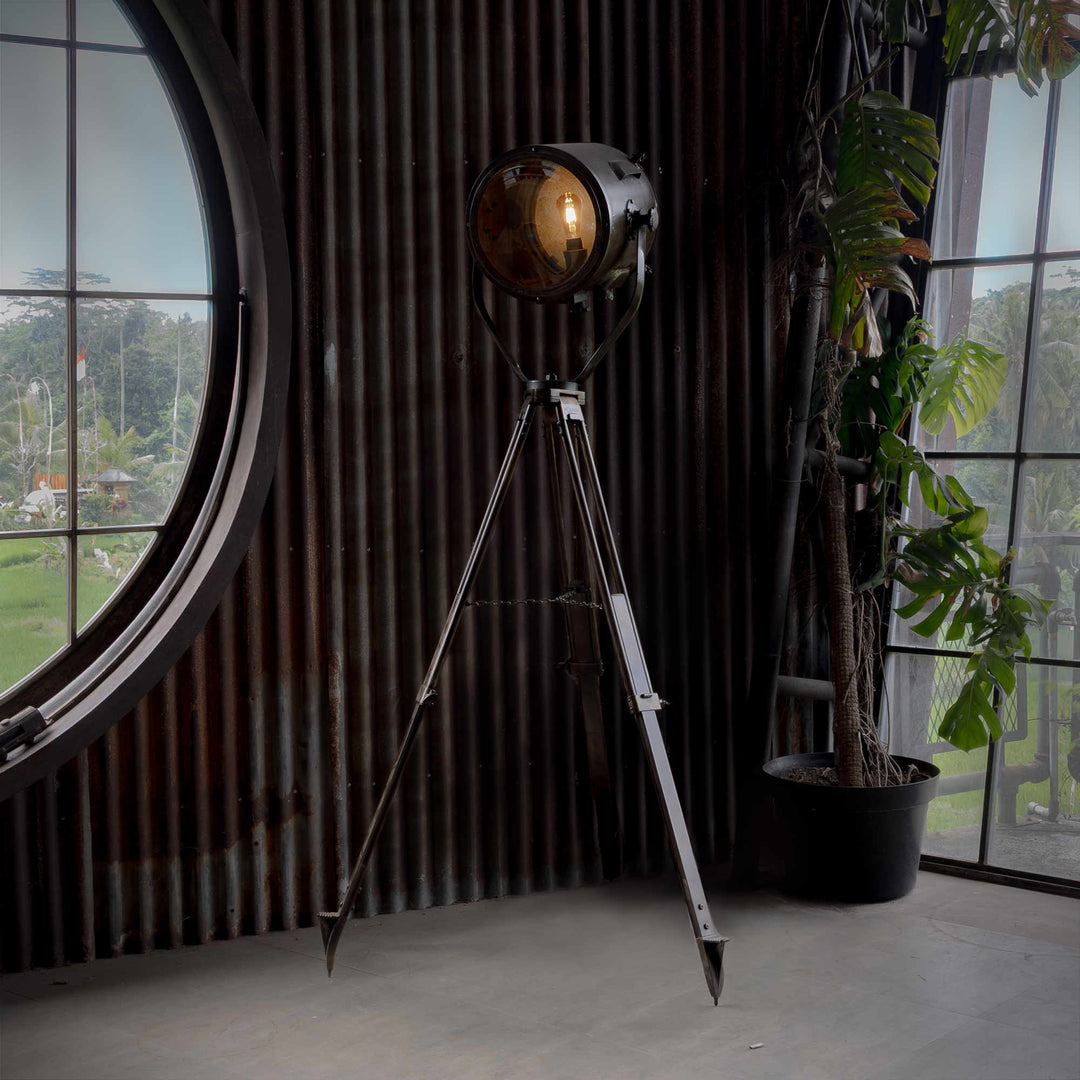 Railroad Standing Lamp 5